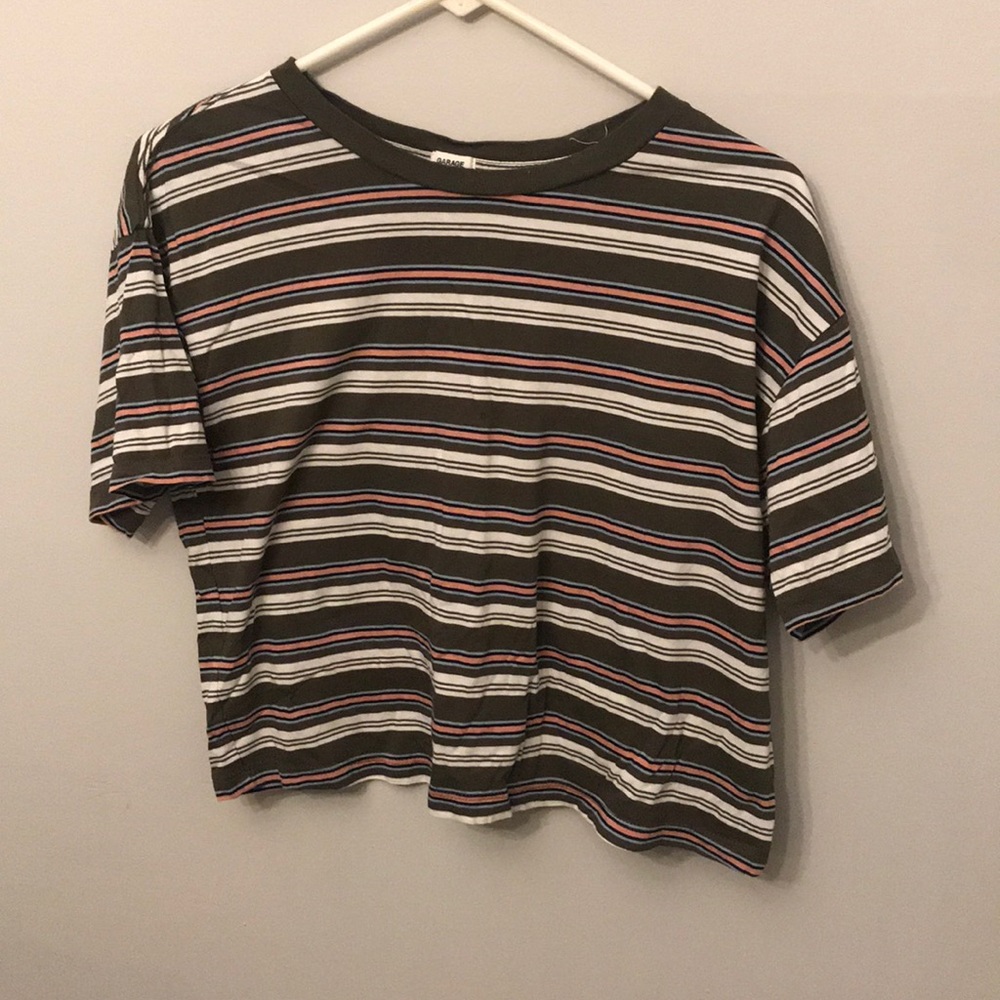 Cropped t shirt. Multi colored